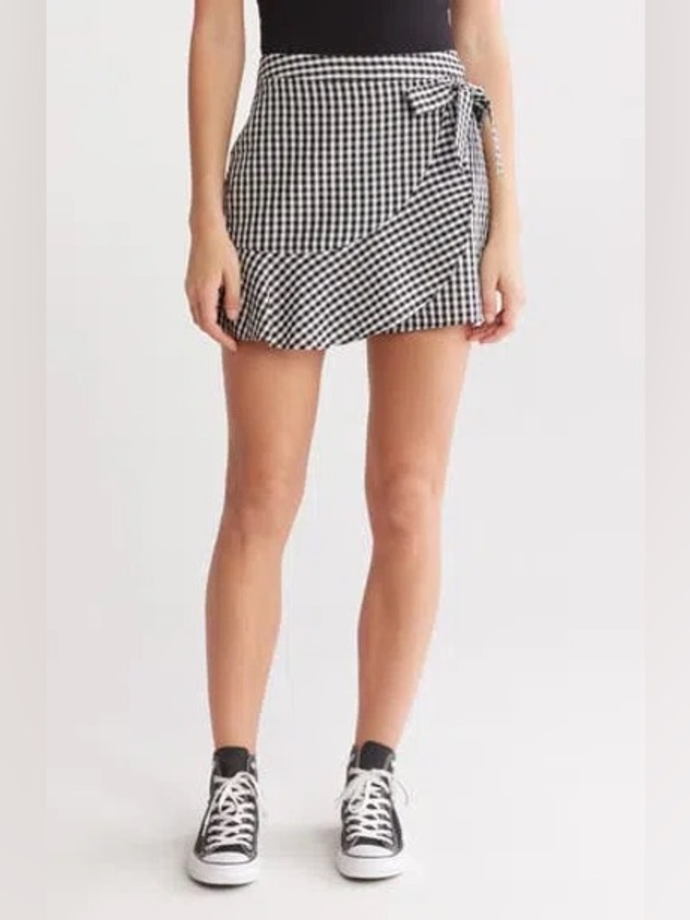 NWOT- ABOUND Gingham Wrap Skort In Black, size Large